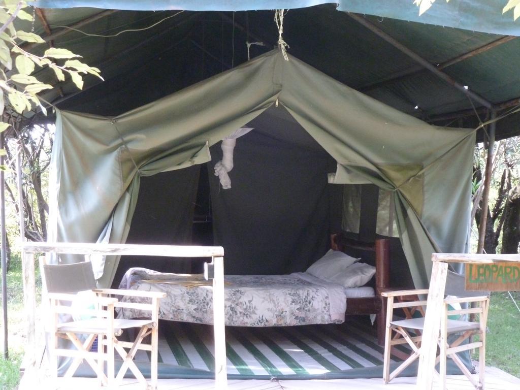 Enchoro Wildlife Camp Hotel Ololaimutiek Exterior foto